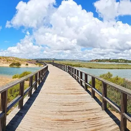 Alvor Beach Apartment * 알보르